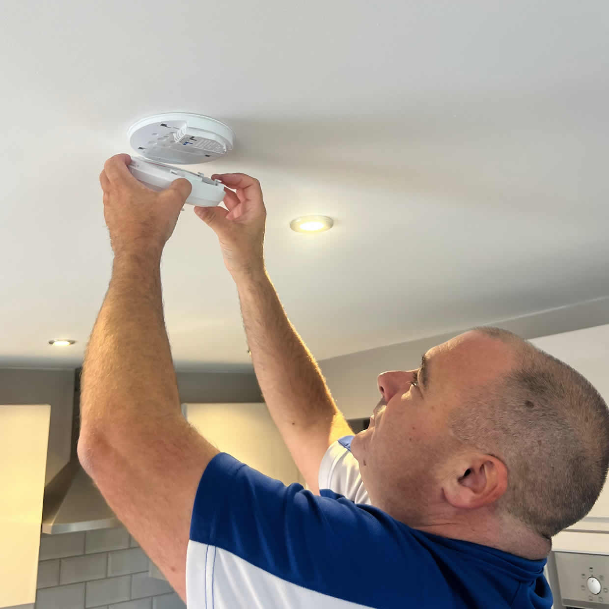 Professional smoke and heat alarm installation in Hemel Hempstead